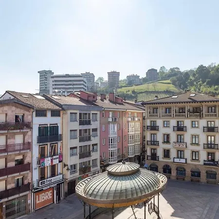 Piso En Centro A 100m De La Playa * Zarautz