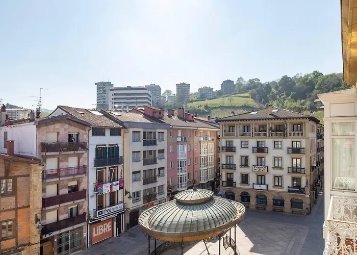 Piso En Centro A 100m De La Playa * Zarautz